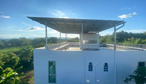 Bed & Breakfast Baan Thammada