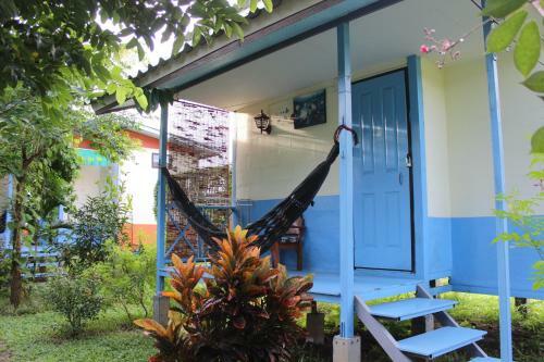 Hostal Pai Modern House