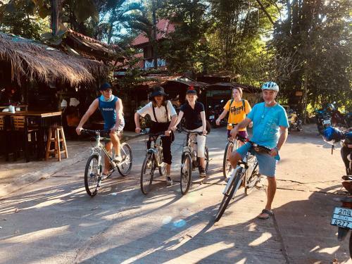 Good Life Dacha Wellness Homestay