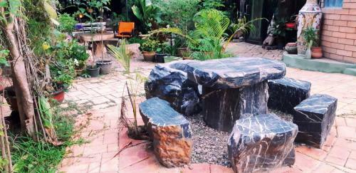 Good Life Dacha Wellness Homestay
