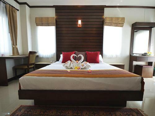Bander Hotel