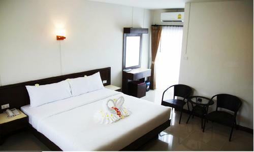 Bander Hotel