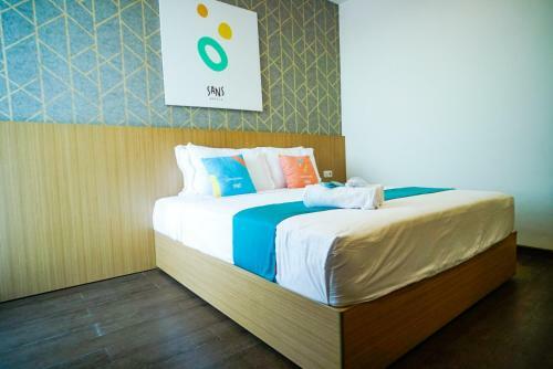 Sans Hotel Box Mansion Surabaya