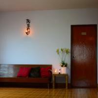 Hostal Phoonsab Hostel