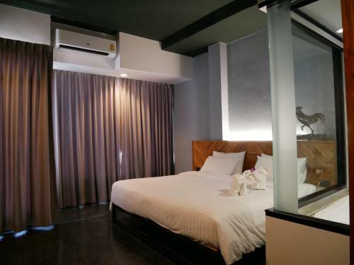 Ou Hotel