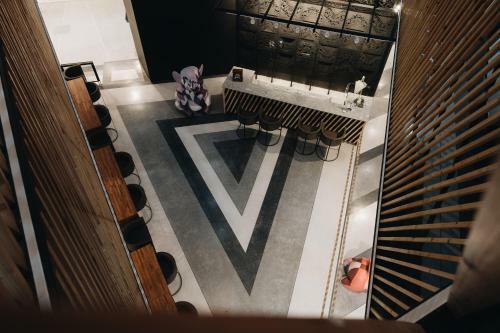 Ou Hotel