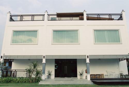 Munruk Hostel