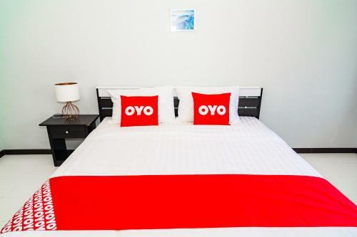 Hotel Vaccinated Staff - Oyo 533 Runya Poolvilla
