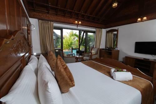 Hotel Gokulam Grand Resort & Spa, Kumarakom
