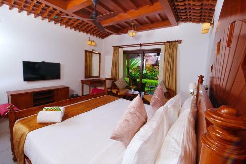 Hotel Gokulam Grand Resort & Spa, Kumarakom