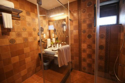 Hotel Gokulam Grand Resort & Spa, Kumarakom