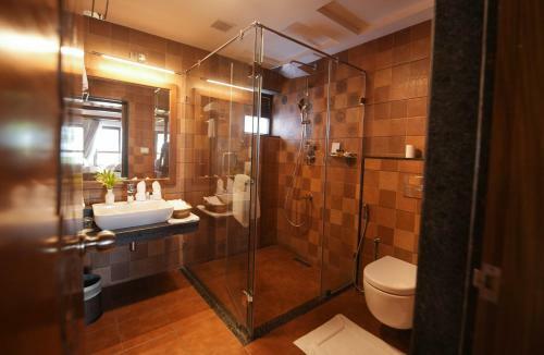 Hotel Gokulam Grand Resort & Spa, Kumarakom