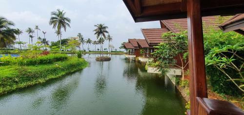 Hotel Gokulam Grand Resort & Spa, Kumarakom