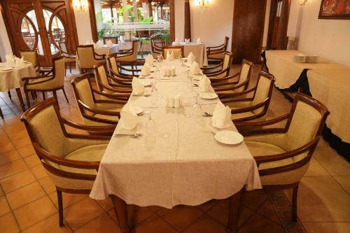 Hotel Gokulam Grand Resort & Spa, Kumarakom