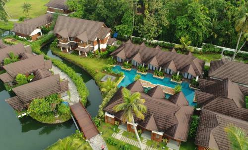 Hotel Gokulam Grand Resort & Spa, Kumarakom