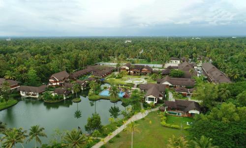 Hotel Gokulam Grand Resort & Spa, Kumarakom