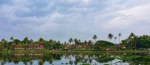 Hotel Gokulam Grand Resort & Spa, Kumarakom