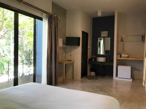 The Monkey Resort Donheang