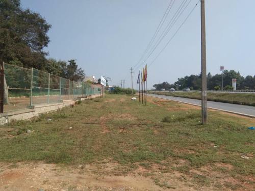 Hotel Mayura Pavithra Yediyur