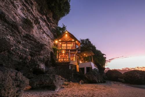 Villa Uluwatu Surf Shack