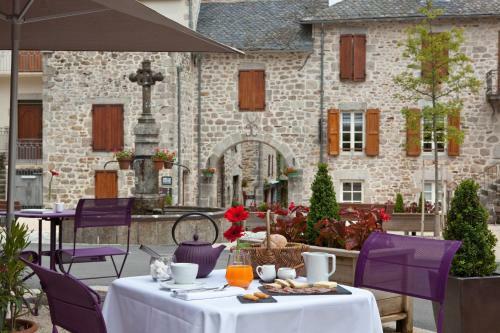 Hotel Auberge De La Tour