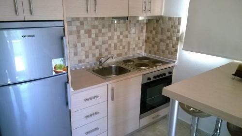 Gaia Studios & Apartments