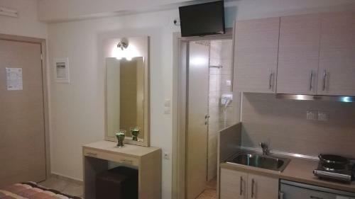 Gaia Studios & Apartments