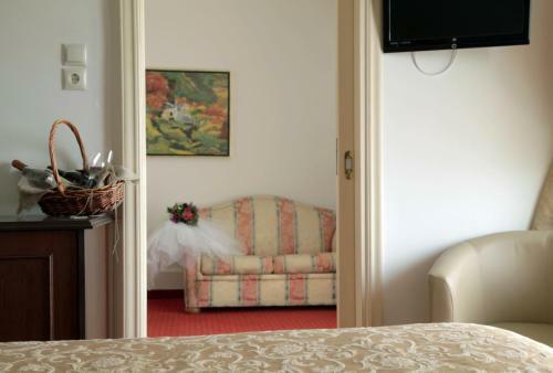 Santa Beach Hotel