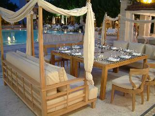 Sun Beach Hotel