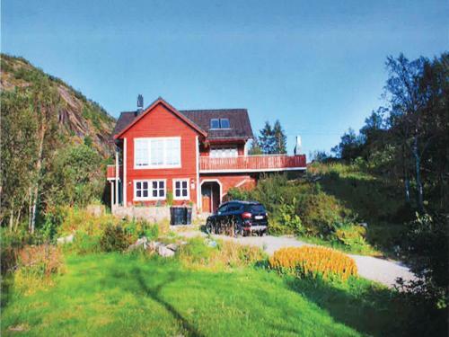 Holiday Home Svolv�r Kongsvatnveien