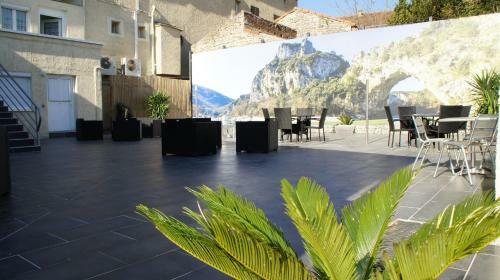 Hotel H�tel Bellevue