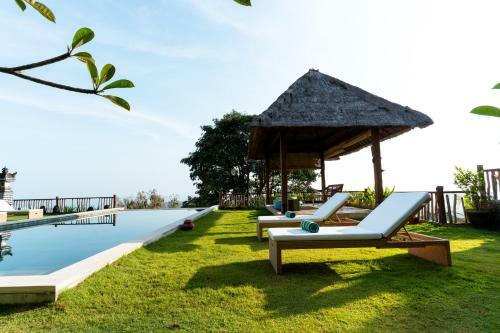 Villa Achara