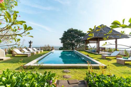 Villa Achara
