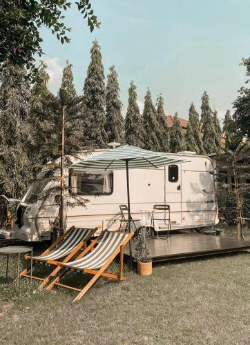 Nice Nite Campervans