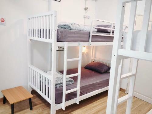 Room Story Hostel