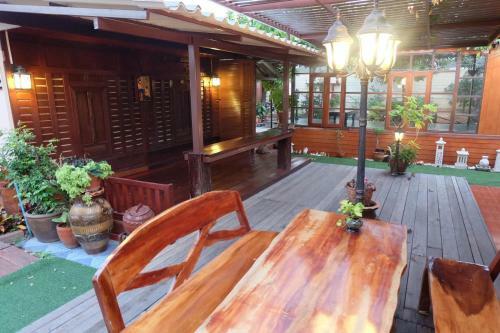 Hostal Binlar Guesthouse