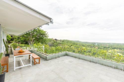 Oceanna Sunset Villa - Uluwatu, Bali