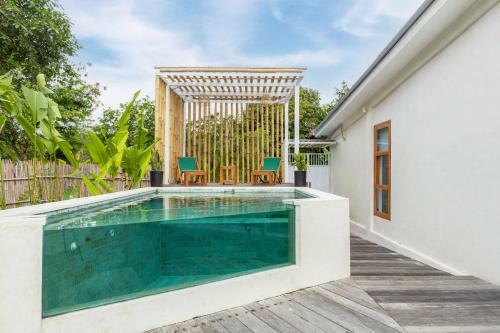 Oceanna Sunset Villa - Uluwatu, Bali