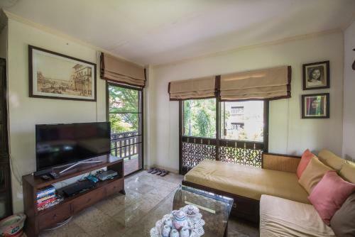 Hostal Phuttal Residence