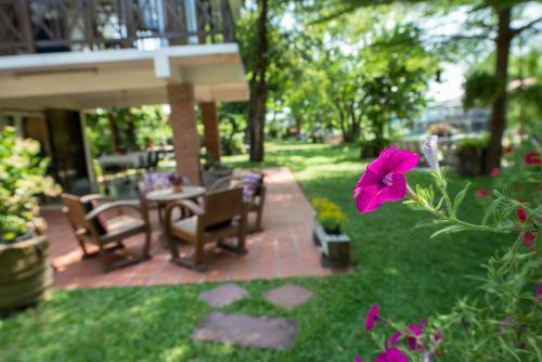 Hostal Phuttal Residence