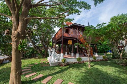 Hostal Phuttal Residence