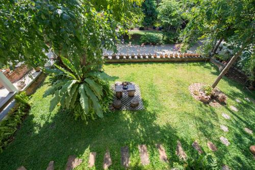 Hostal Phuttal Residence