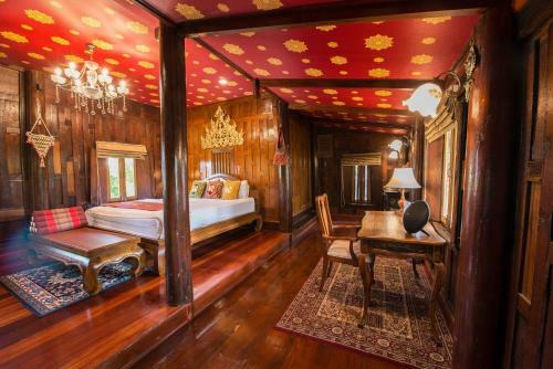 Hostal Phuttal Residence