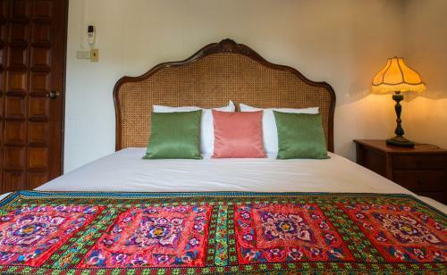 Hostal Phuttal Residence