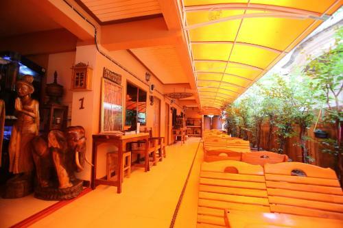 Hostal Prom Tong Mansion