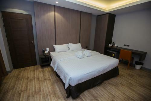 The Bed Hotel