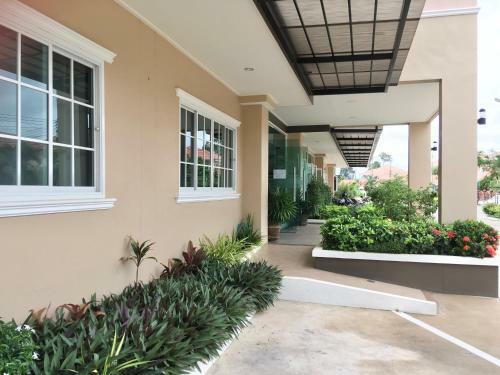 Boonbundal Hotel