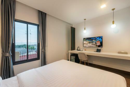Nine River Hotel