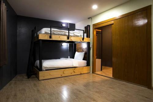Hotel The Sun Resort Ratchaburi