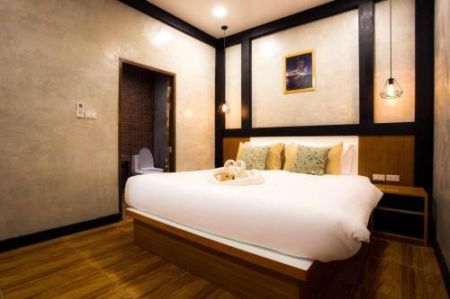Hotel The Sun Resort Ratchaburi